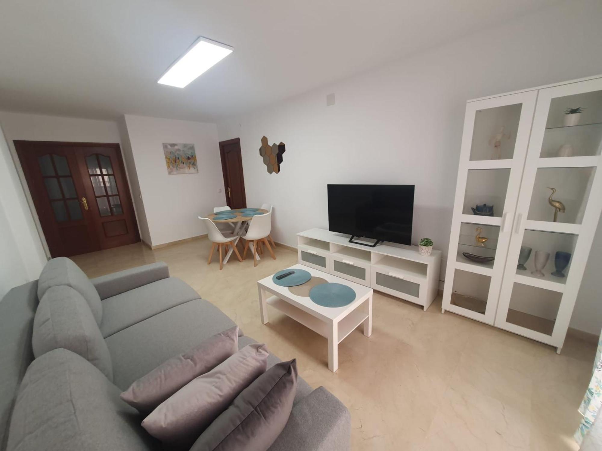Estacion Del Mar Apartment Malaga Bagian luar foto